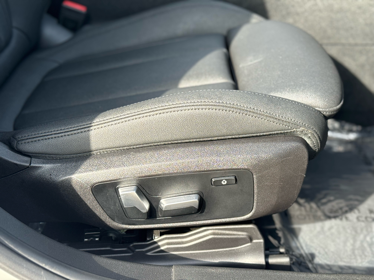 BMW 3-Series 330i 2020