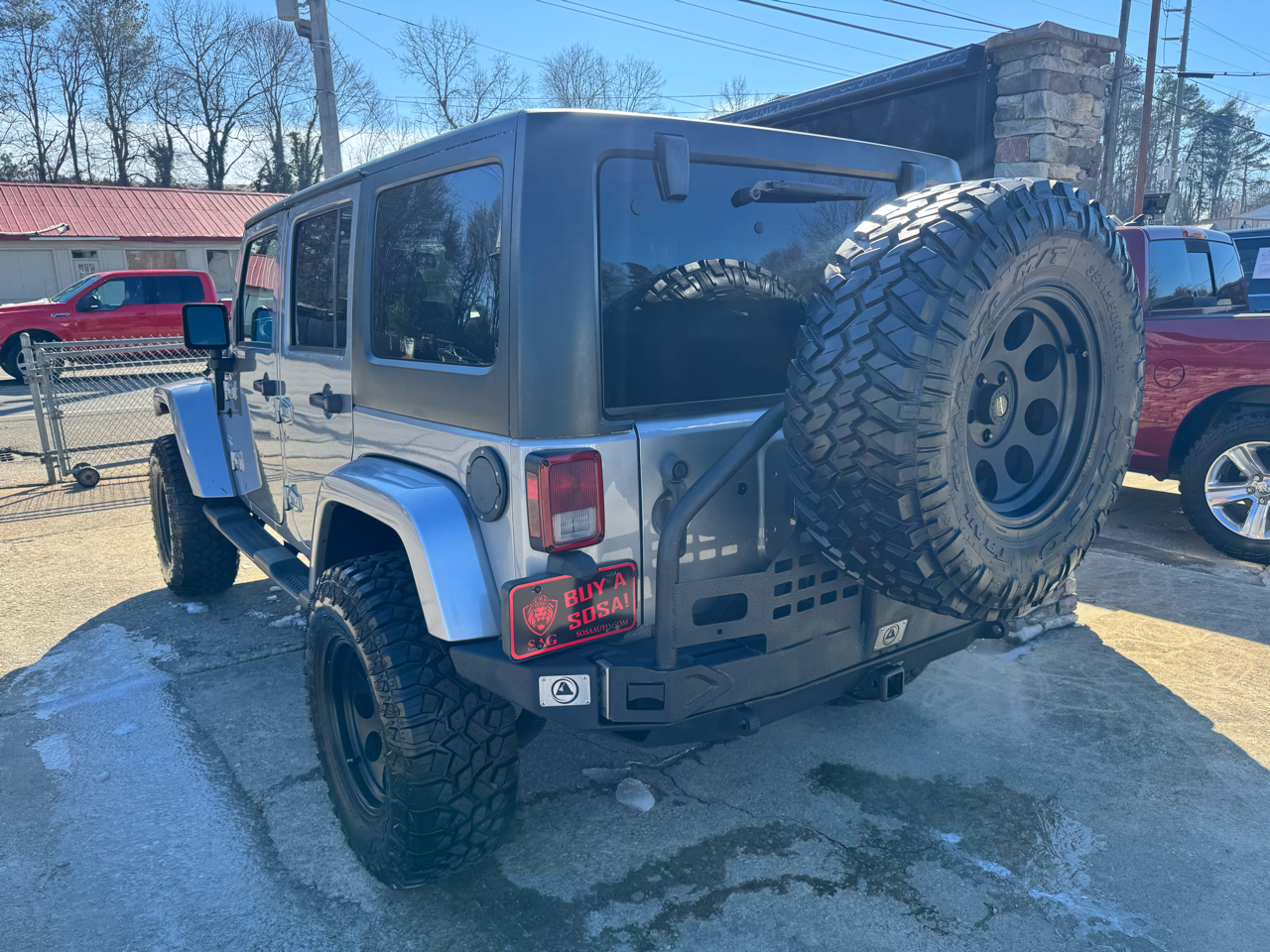 Jeep Wrangler Unlimited Sahara 4WD 2013
