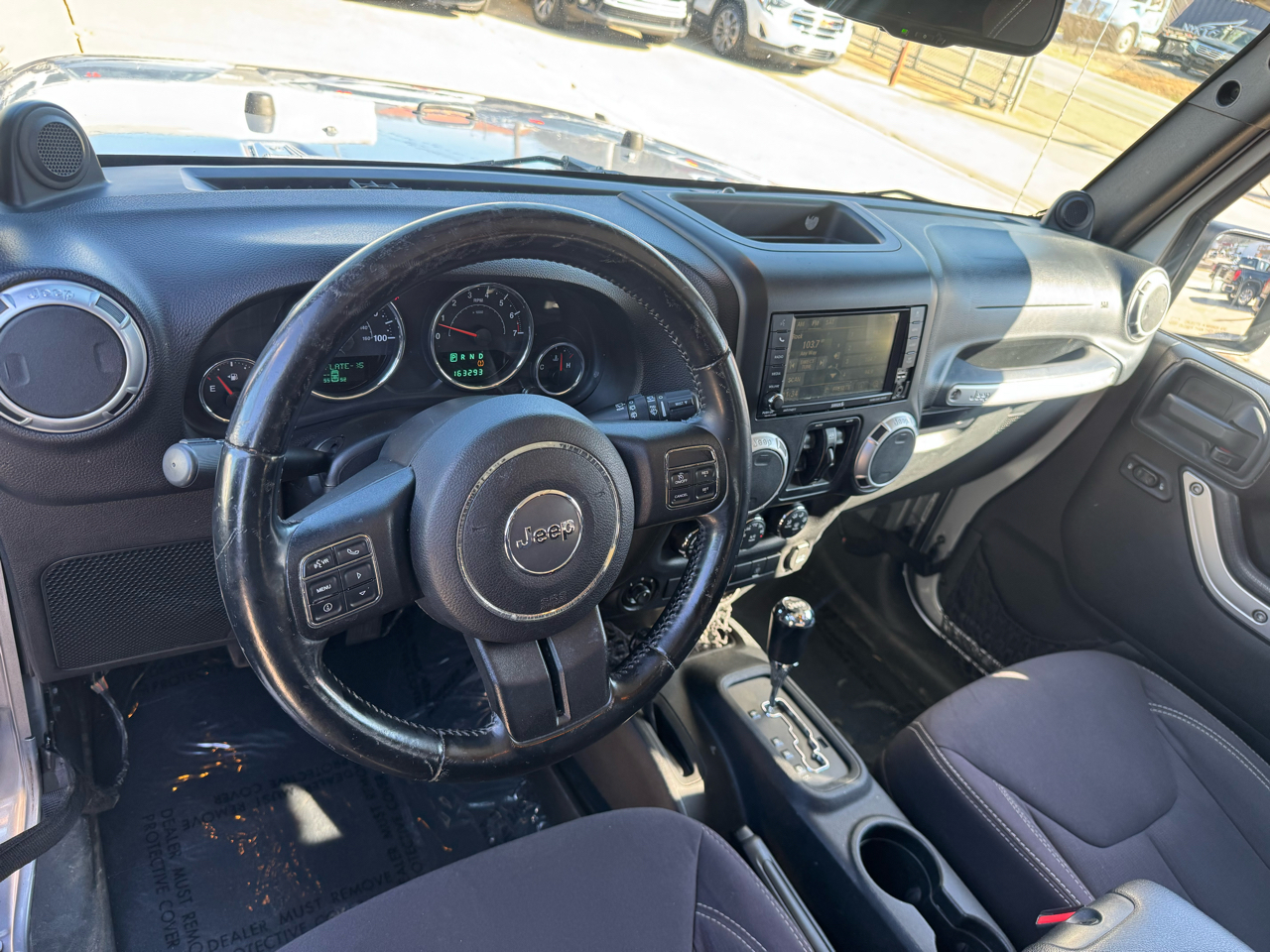 Jeep Wrangler Unlimited Sahara 4WD 2013