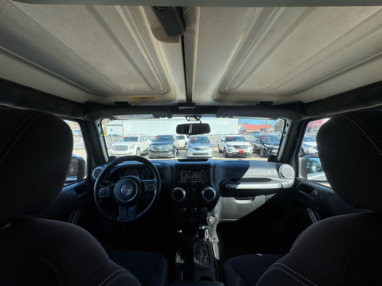 Jeep Wrangler Unlimited Sahara 4WD 2013