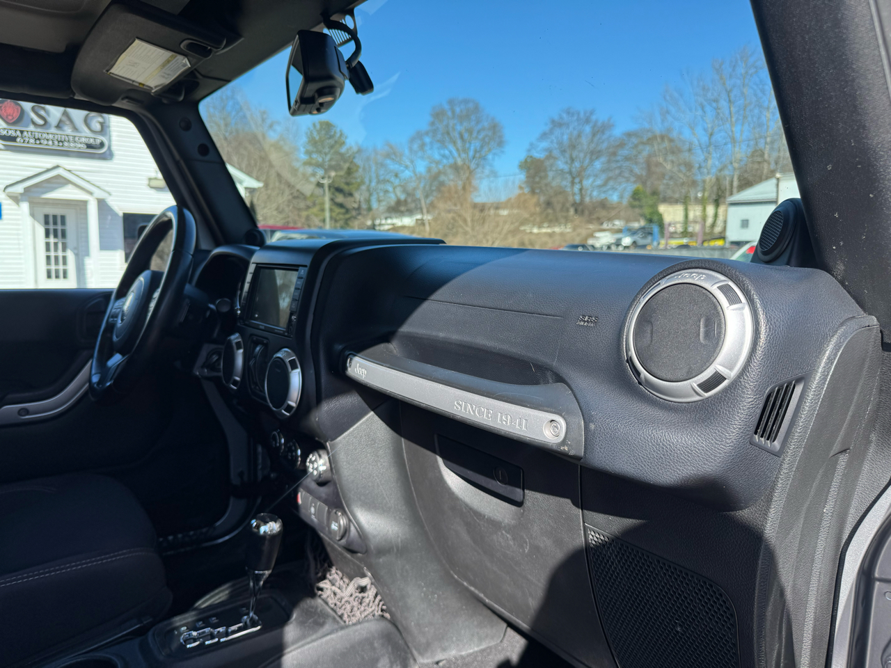 Jeep Wrangler Unlimited Sahara 4WD 2013