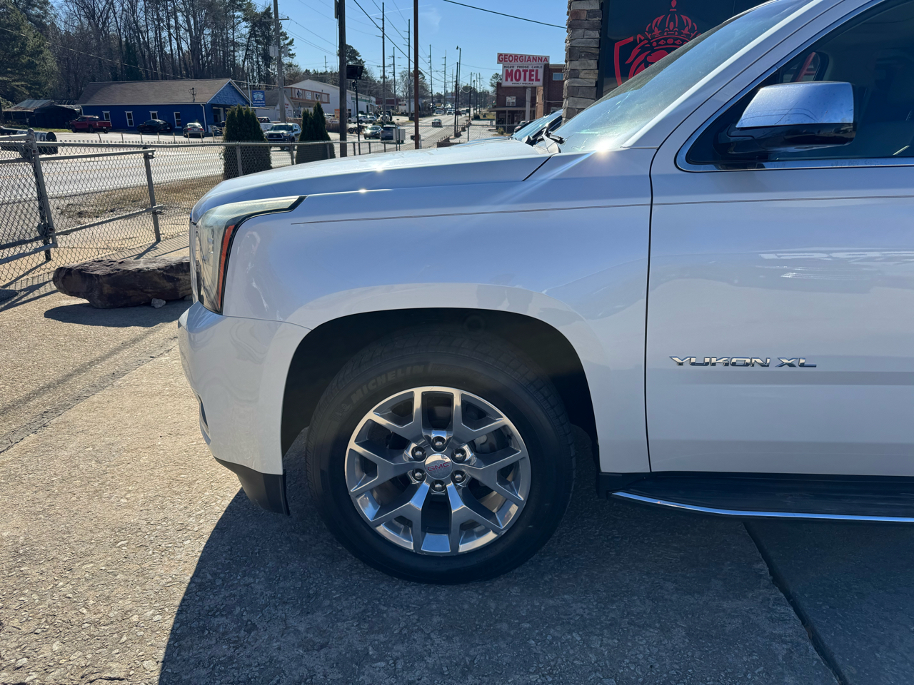 GMC Yukon XL SLT 2WD 2016