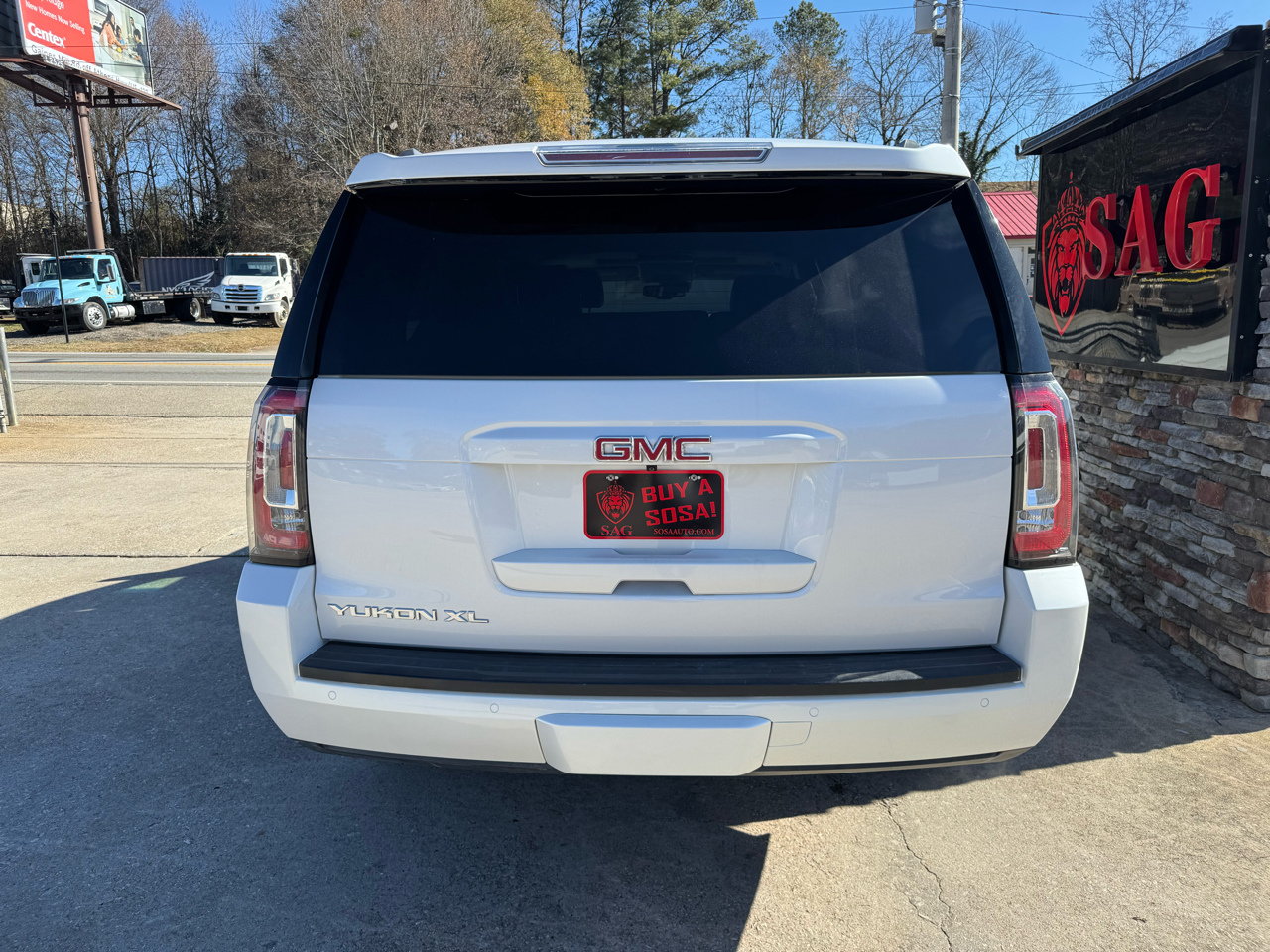 GMC Yukon XL SLT 2WD 2016
