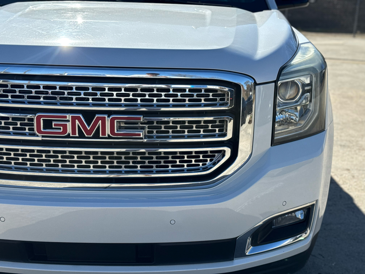 GMC Yukon XL SLT 2WD 2016