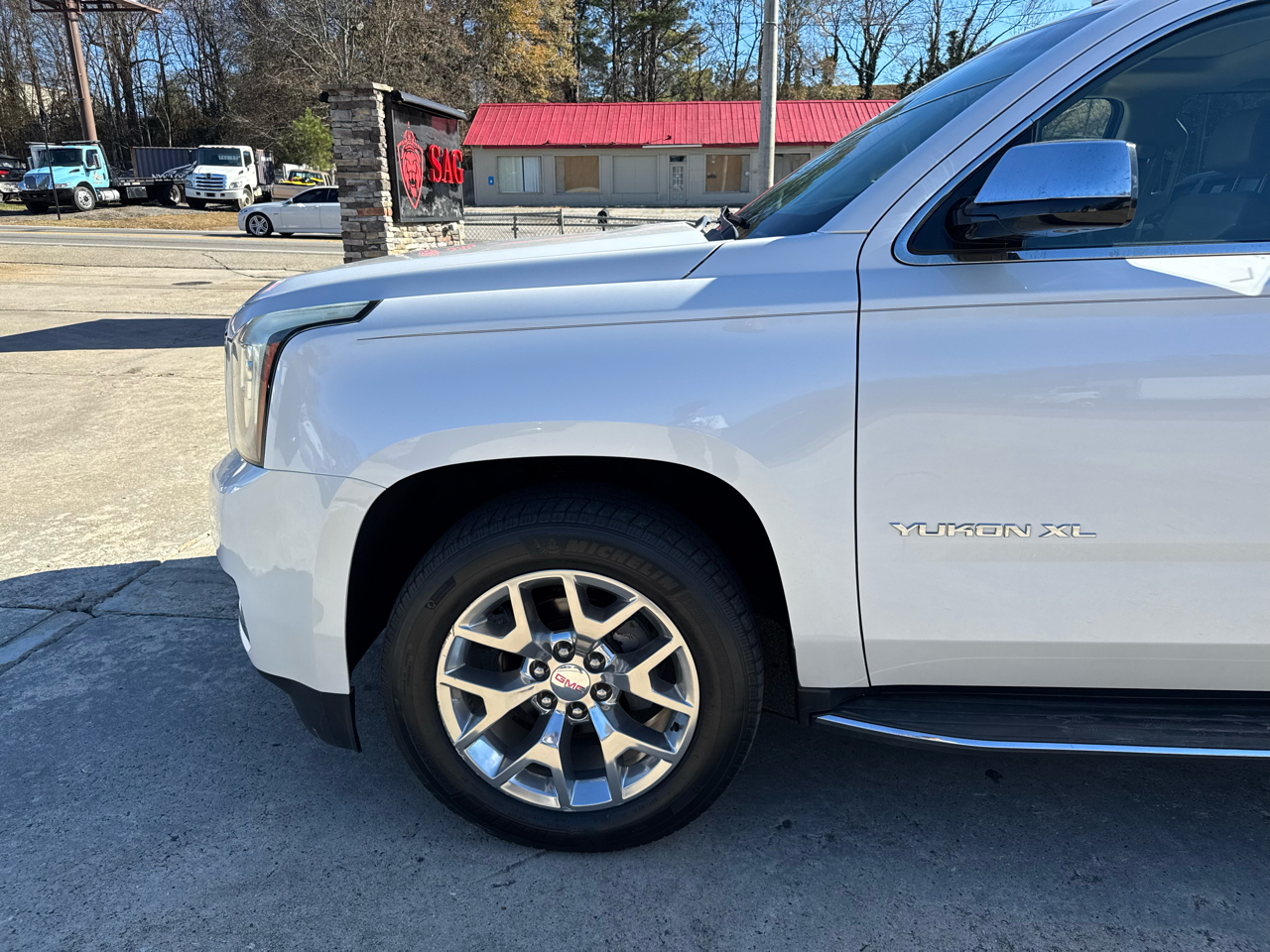 GMC Yukon XL SLT 2WD 2016