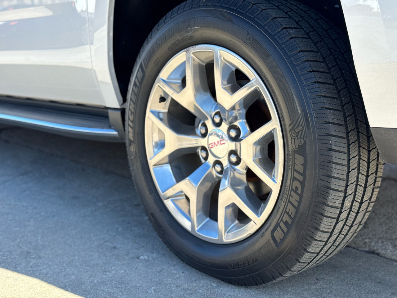 GMC Yukon XL SLT 2WD 2016