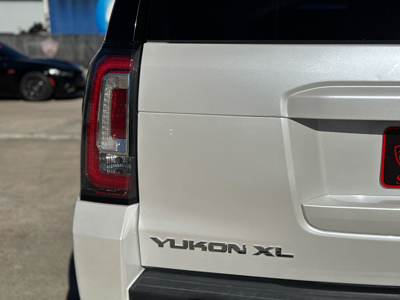 GMC Yukon XL SLT 2WD 2016