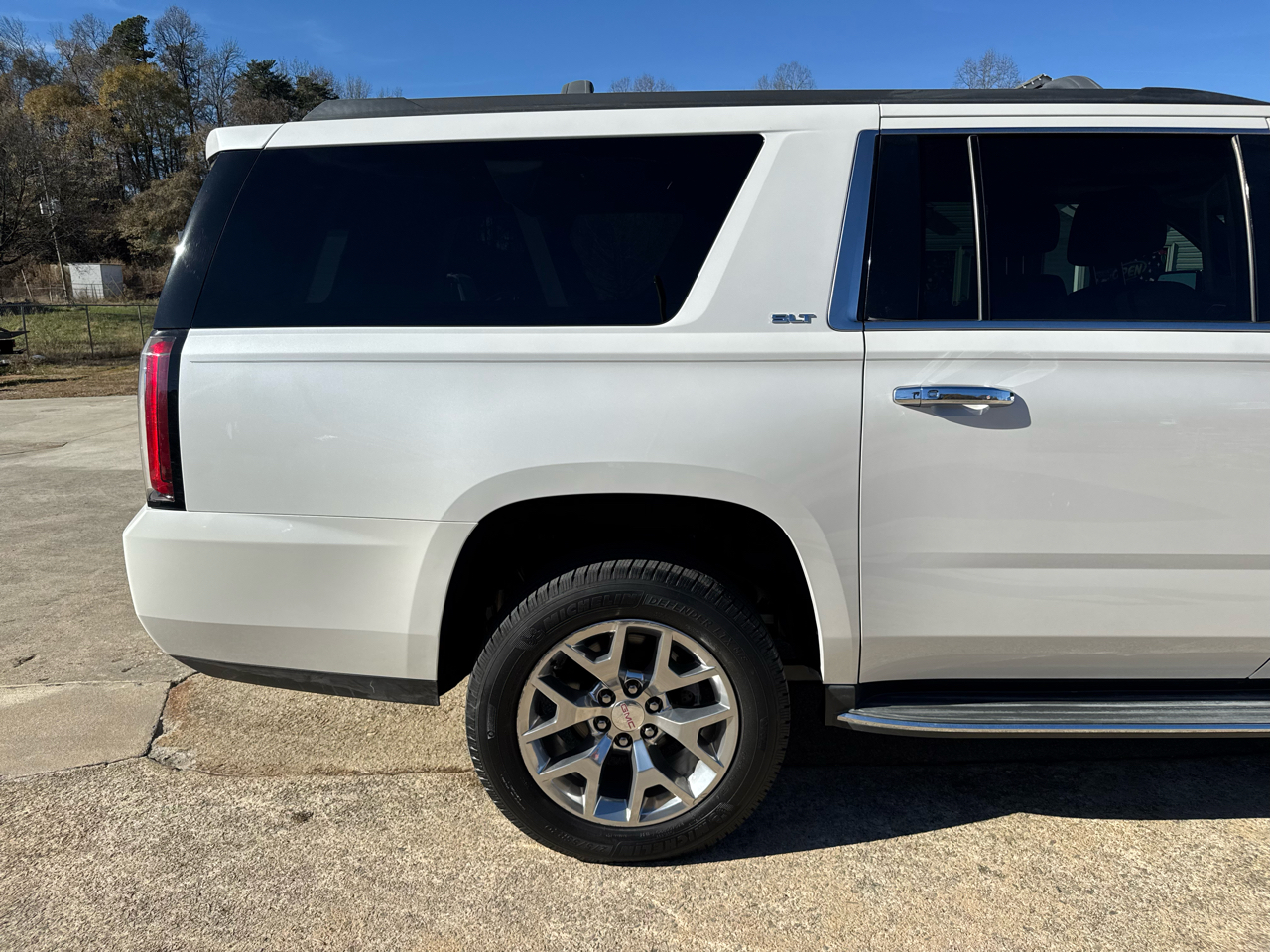 GMC Yukon XL SLT 2WD 2016