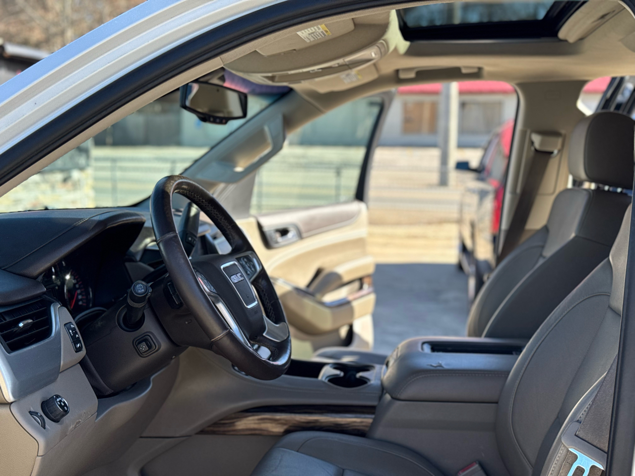 GMC Yukon XL SLT 2WD 2016