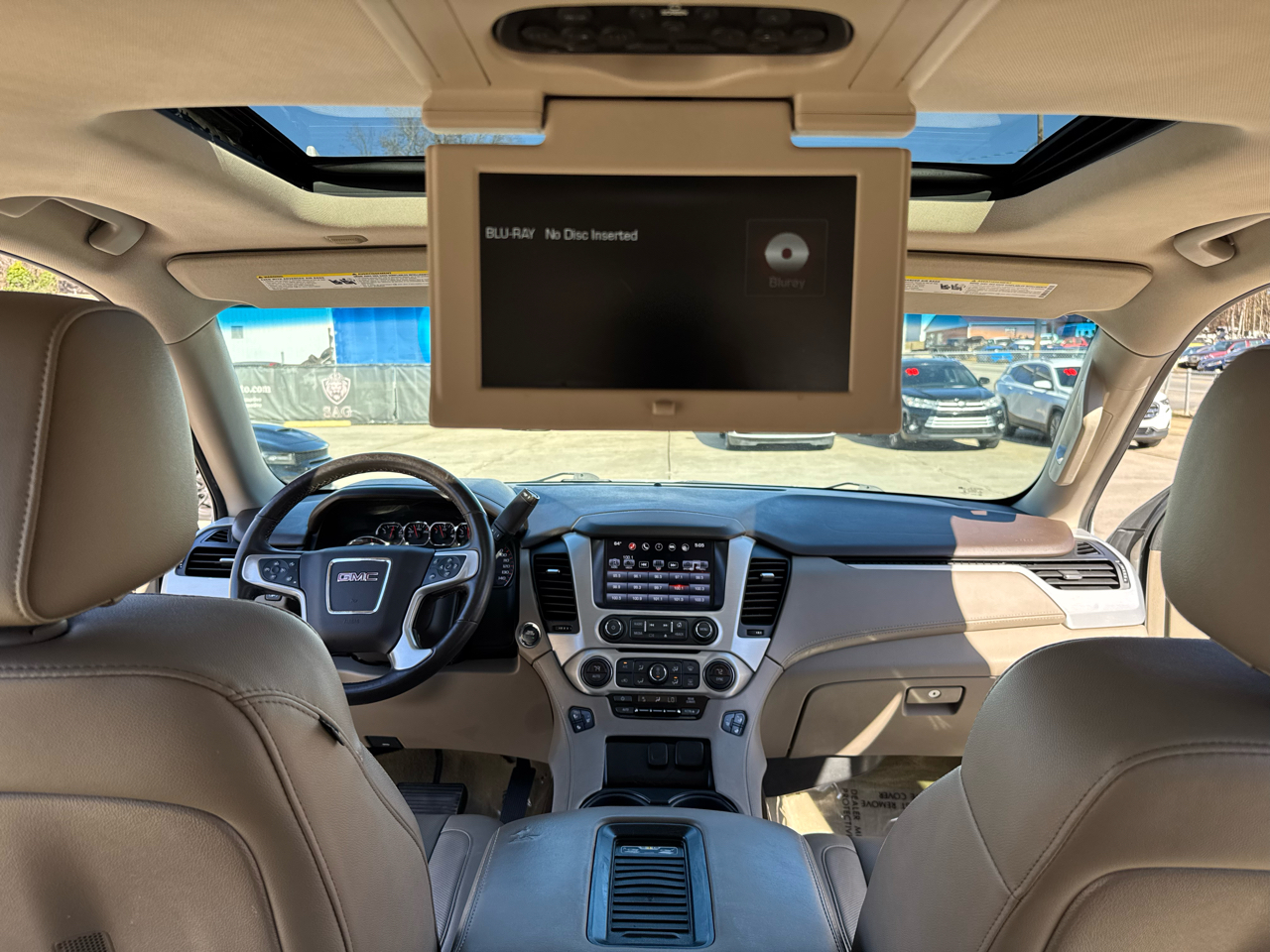 GMC Yukon XL SLT 2WD 2016