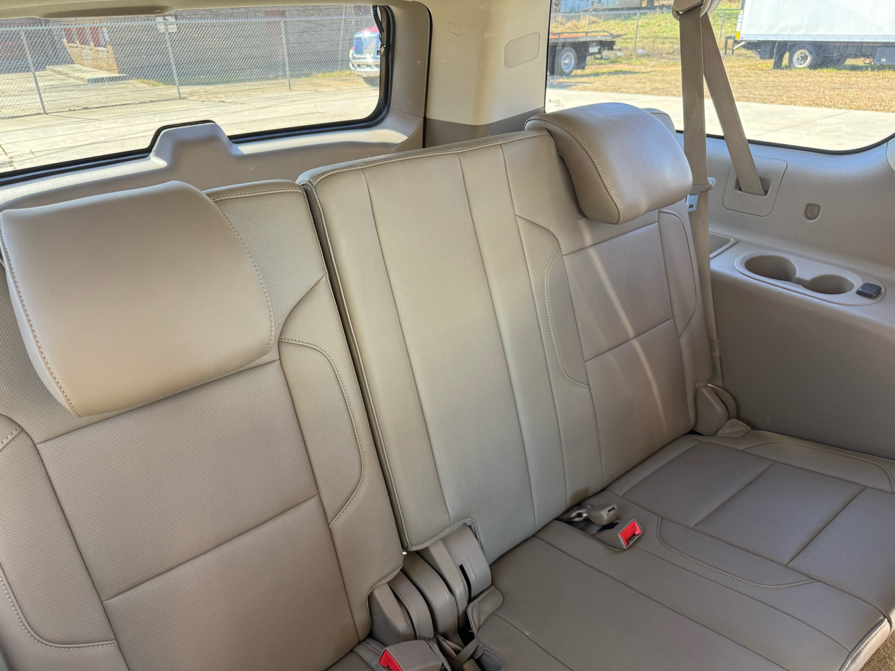 GMC Yukon XL SLT 2WD 2016