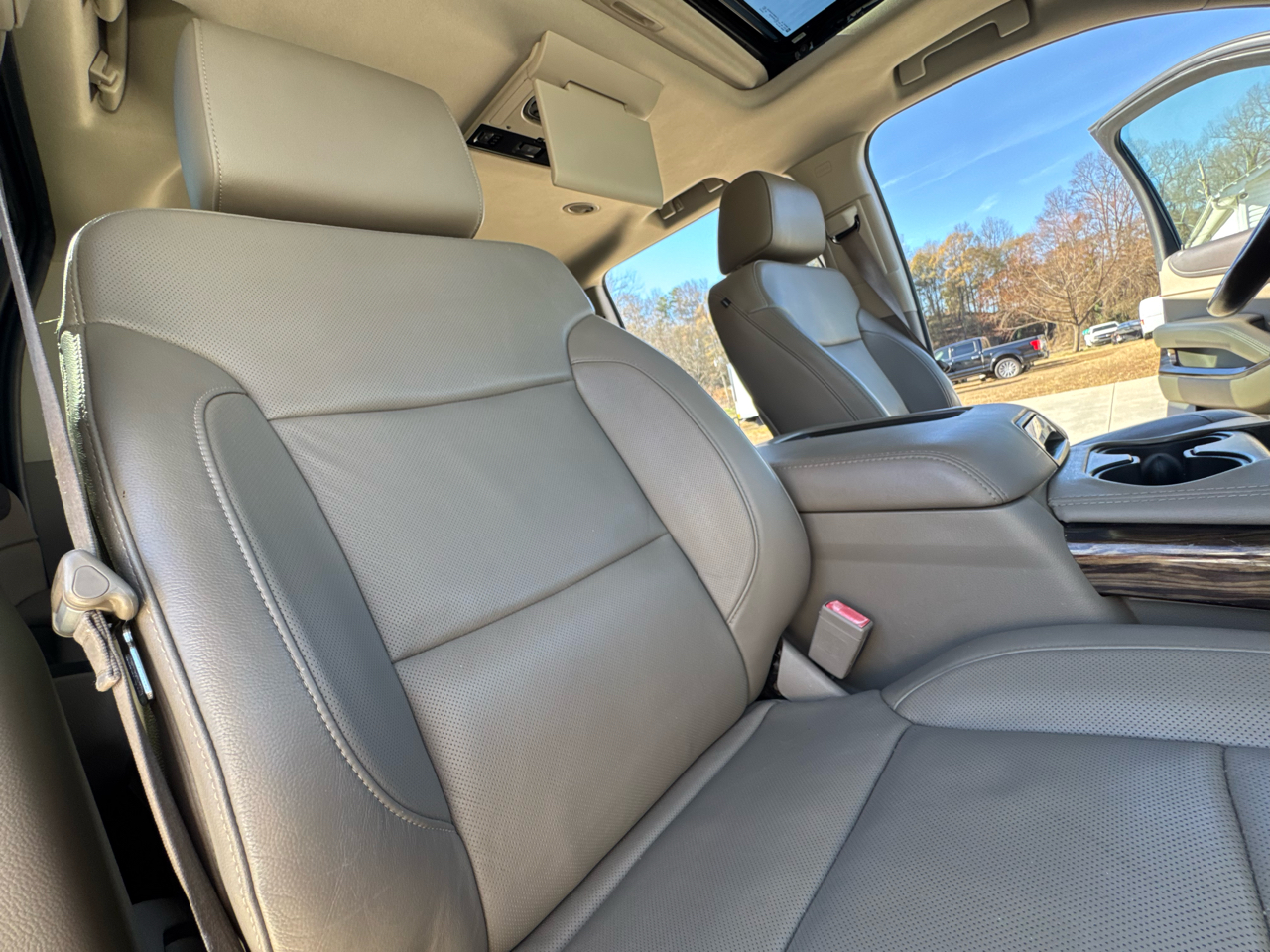 GMC Yukon XL SLT 2WD 2016