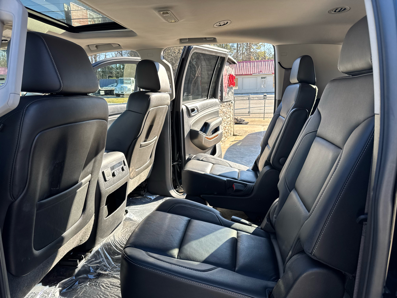 Chevrolet Suburban LTZ 2WD 2016