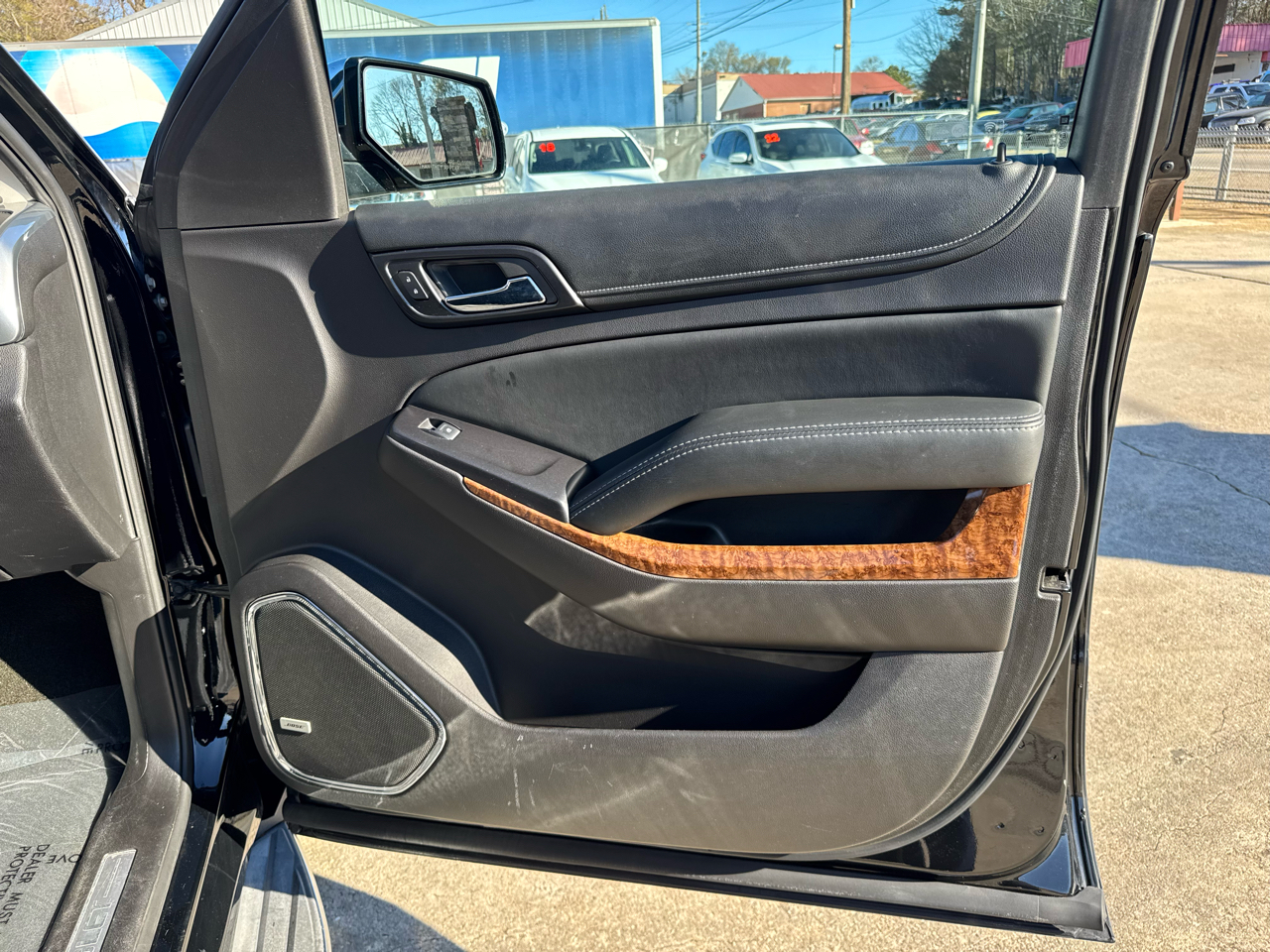 Chevrolet Suburban LTZ 2WD 2016