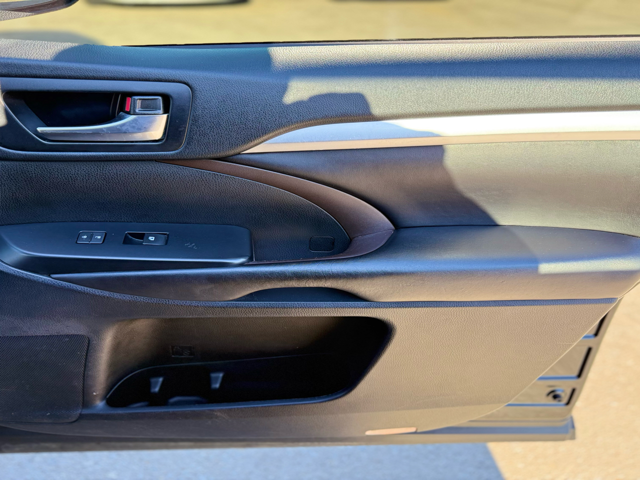 Toyota Highlander SE FWD V6 2018