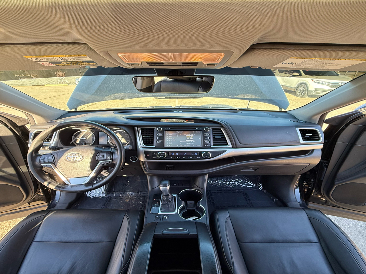 Toyota Highlander SE FWD V6 2018