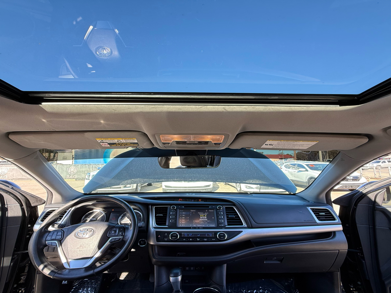 Toyota Highlander SE FWD V6 2018