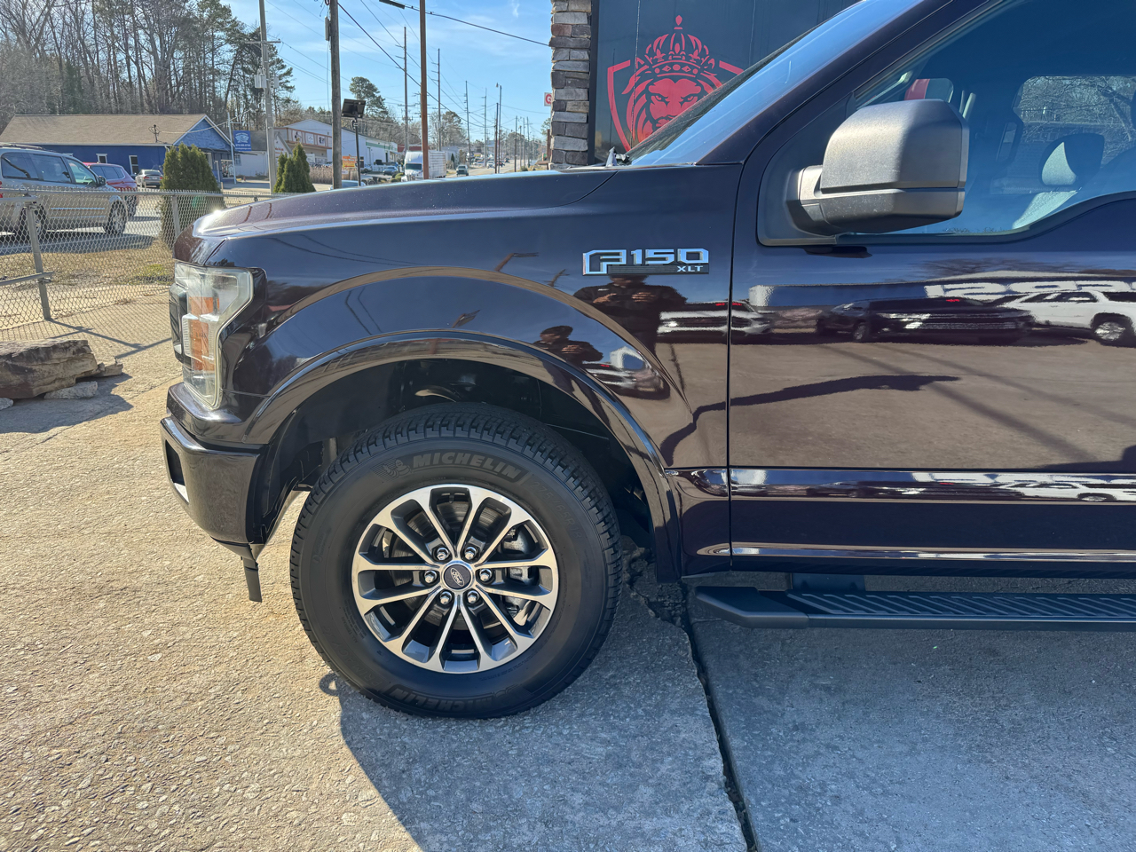 Ford F-150 XLT 4WD 2019