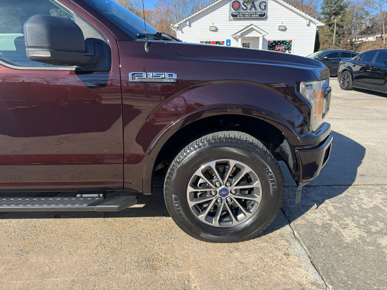 Ford F-150 XLT 4WD 2019