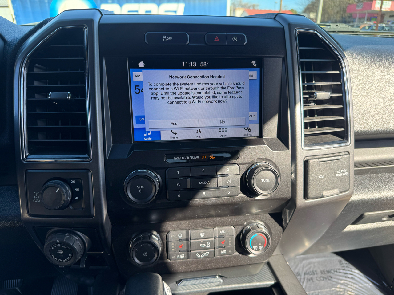 Ford F-150 XLT 4WD 2019
