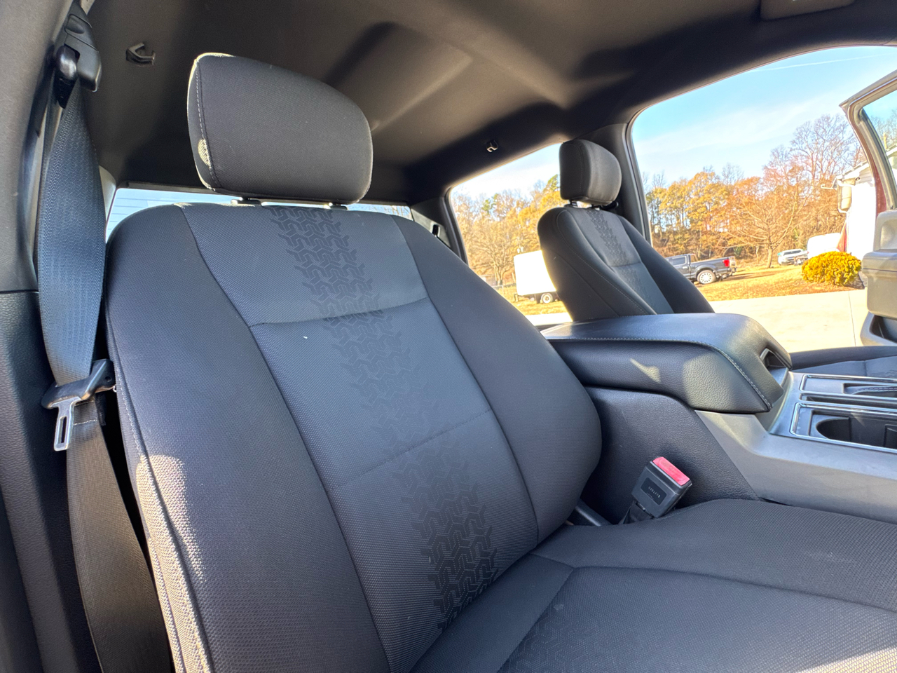 Ford F-150 XLT 4WD 2019