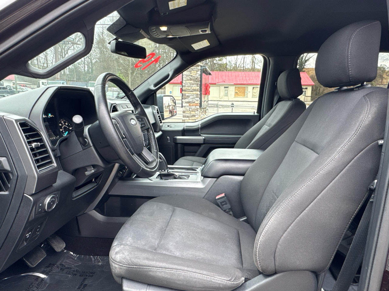 Ford F-150 XLT 4WD 2019