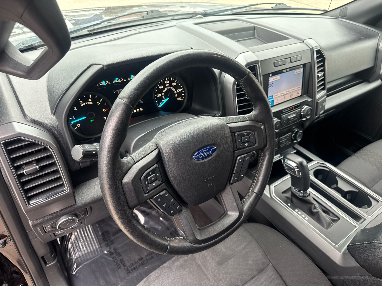 Ford F-150 XLT 4WD 2019