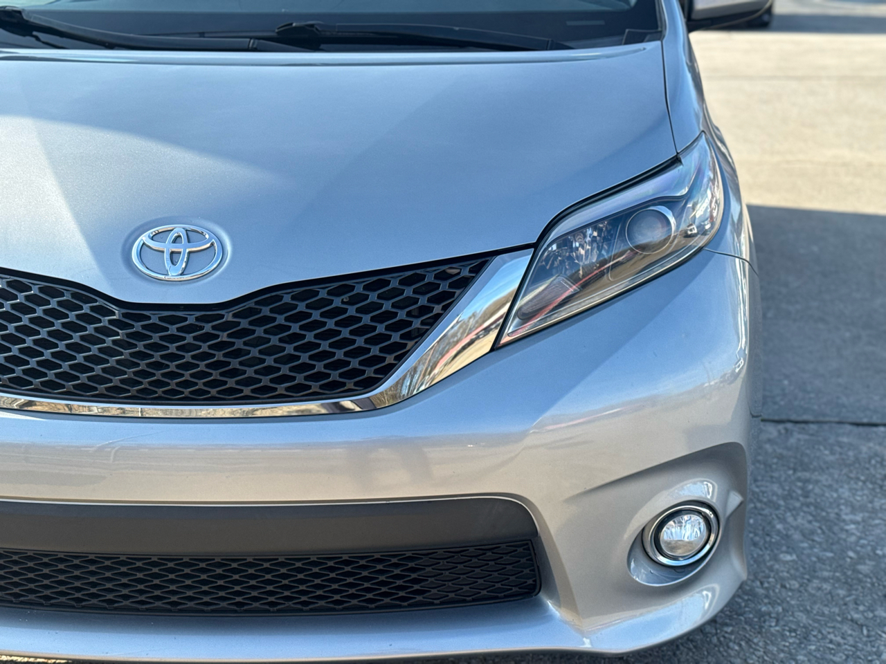 Toyota Sienna SE 8-Passenger 2017