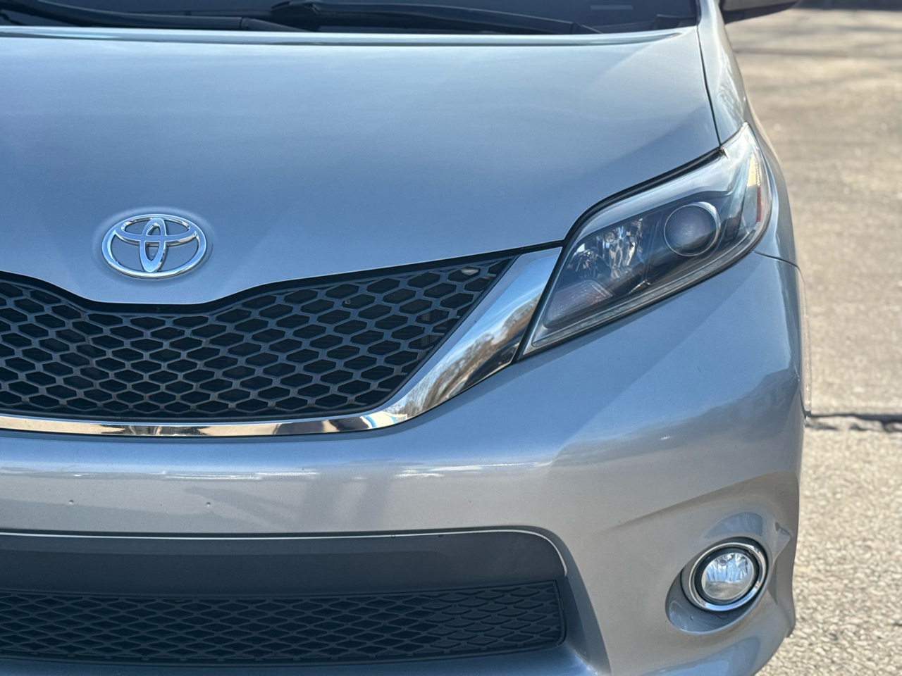 Toyota Sienna SE 8-Passenger 2017