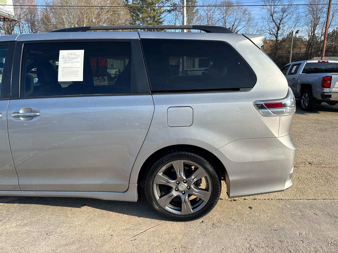 Toyota Sienna SE 8-Passenger 2017
