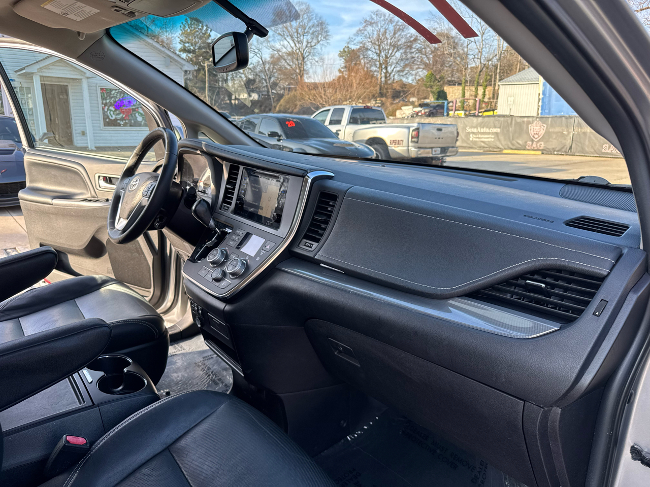 Toyota Sienna SE 8-Passenger 2017