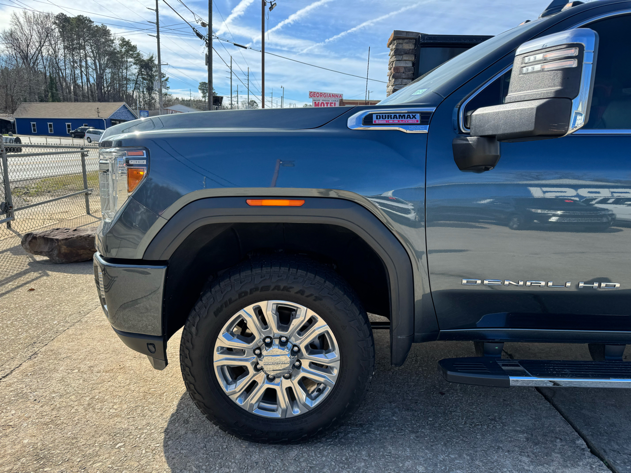 GMC Sierra 2500HD Denali Crew Cab 4WD 2020