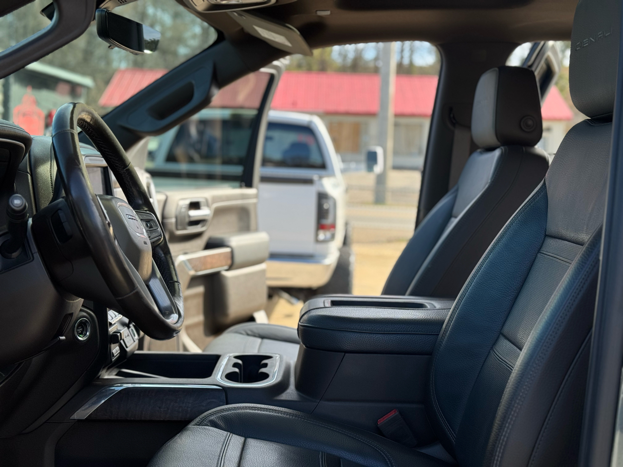 GMC Sierra 2500HD Denali Crew Cab 4WD 2020