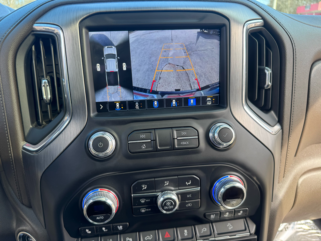 GMC Sierra 2500HD Denali Crew Cab 4WD 2020