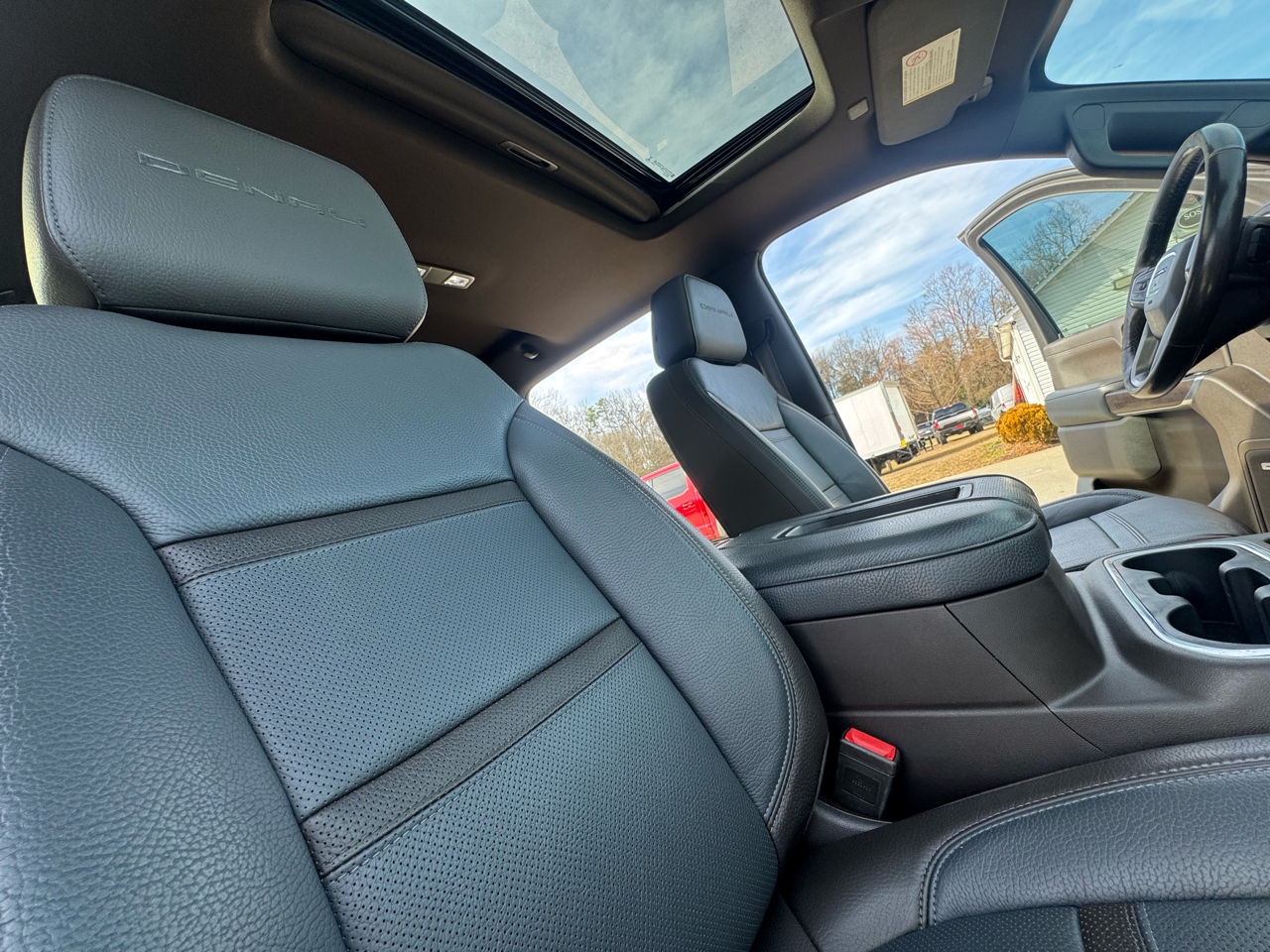 GMC Sierra 2500HD Denali Crew Cab 4WD 2020