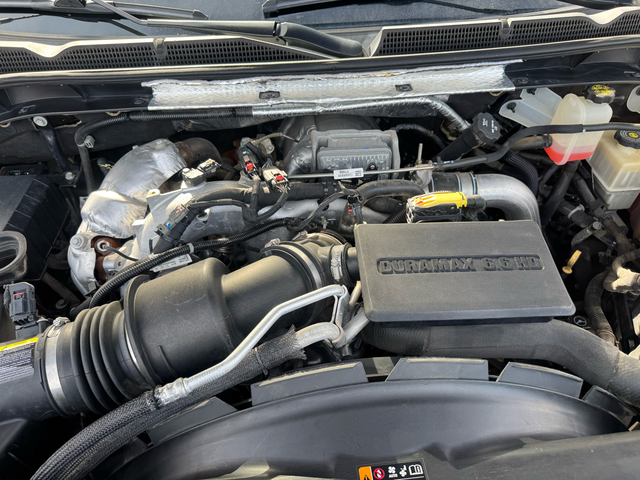 GMC Sierra 2500HD Denali Crew Cab 4WD 2020