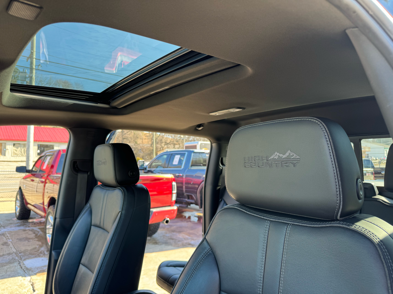 Chevrolet Silverado 1500 High Country Crew Cab Long Box 4WD 2020