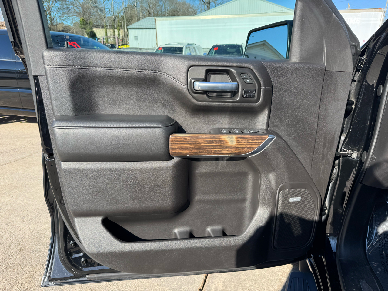 Chevrolet Silverado 1500 High Country Crew Cab Long Box 4WD 2020