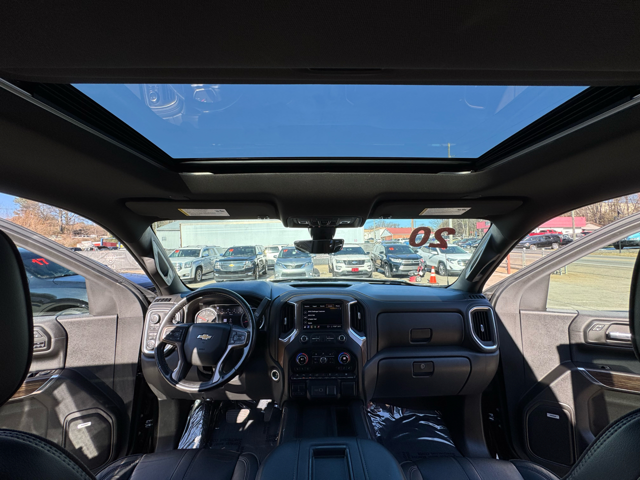 Chevrolet Silverado 1500 High Country Crew Cab Long Box 4WD 2020