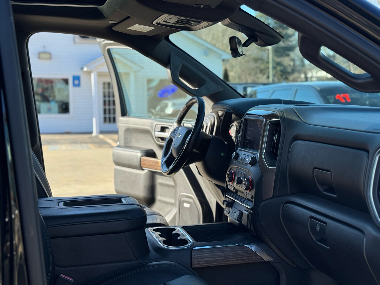 Chevrolet Silverado 1500 High Country Crew Cab Long Box 4WD 2020