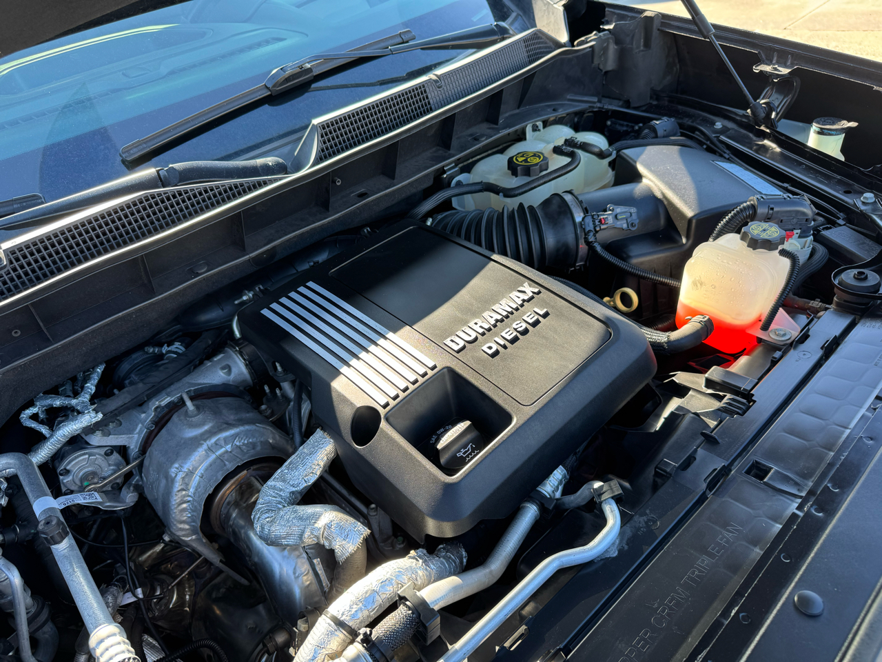 Chevrolet Silverado 1500 High Country Crew Cab Long Box 4WD 2020