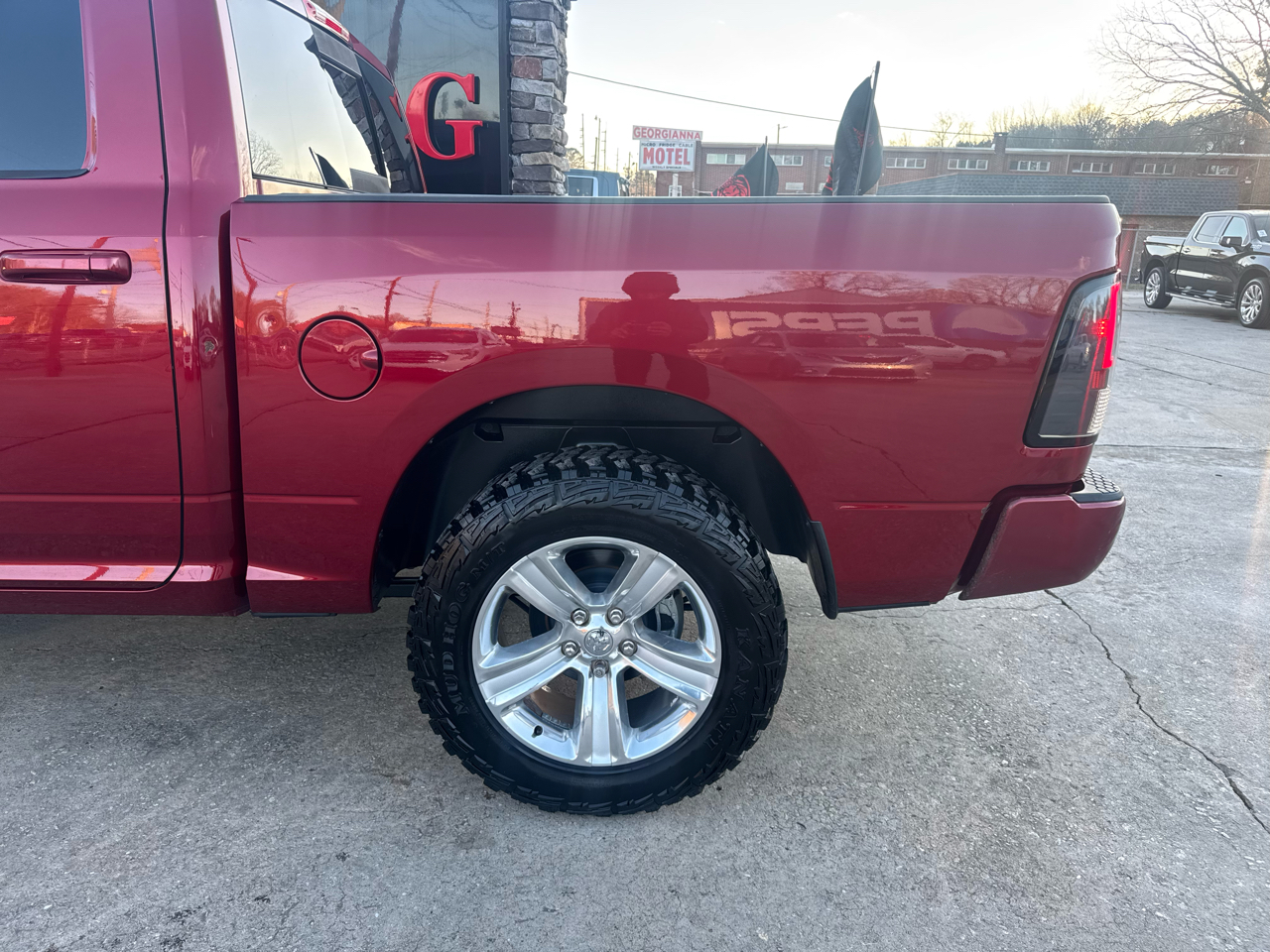 RAM 1500 Sport Crew Cab SWB 2WD 2014