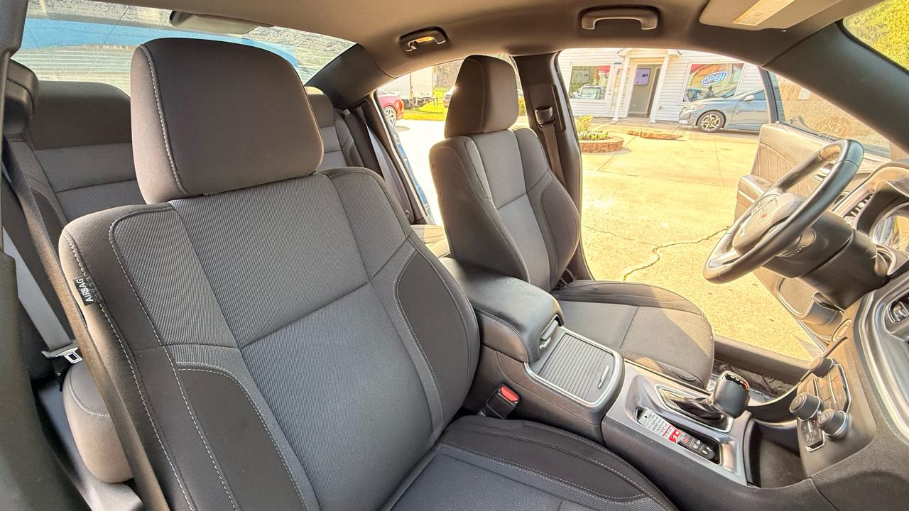 Dodge Charger SXT 2020