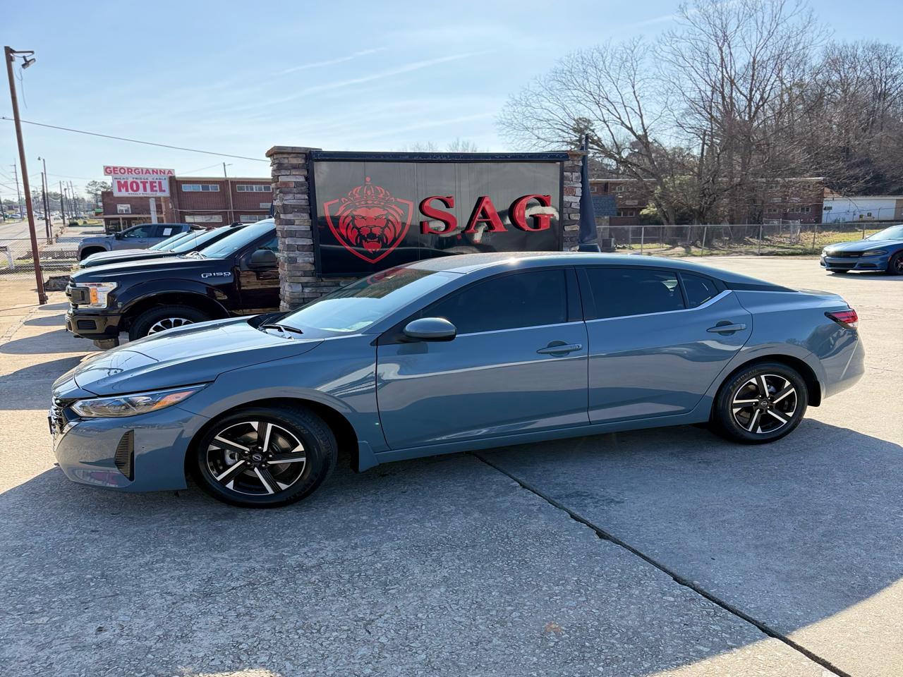 Nissan Sentra SV 2024