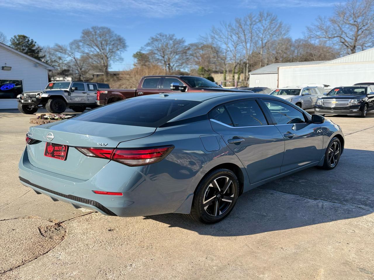 Nissan Sentra SV 2024