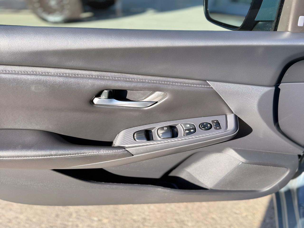 Nissan Sentra SV 2024