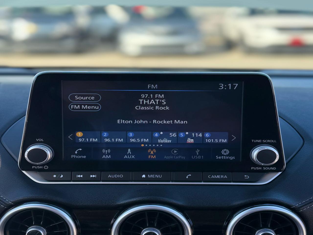 Nissan Sentra SV 2024