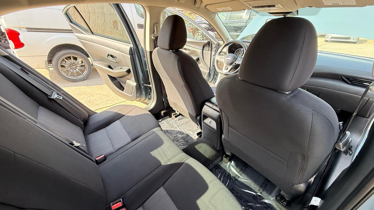 Nissan Sentra SV 2024