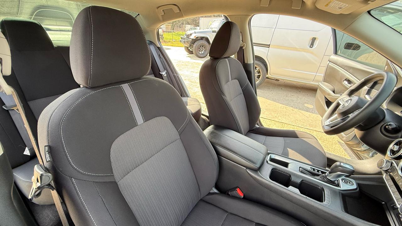 Nissan Sentra SV 2024