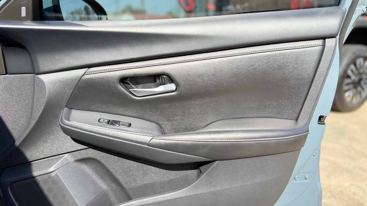 Nissan Sentra SV 2024